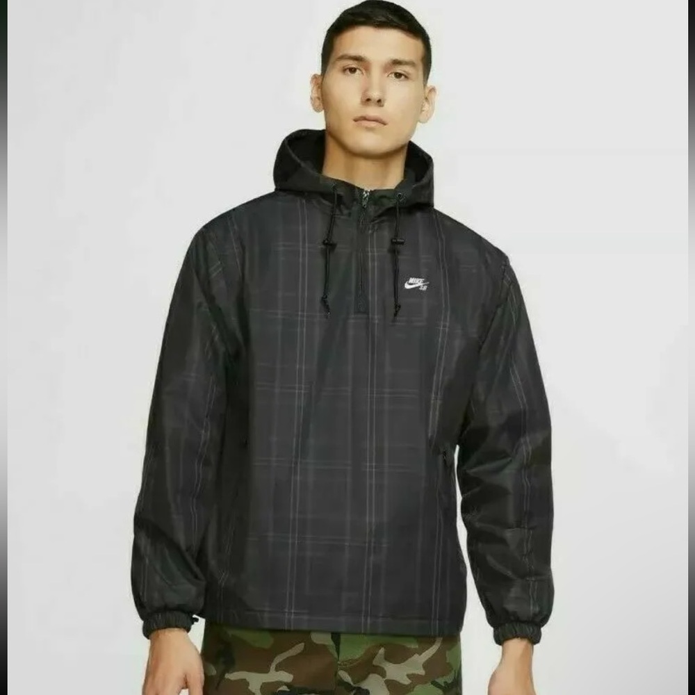 Mens XL Nike SB Skate Pullover Jacket Windbreaker Black plaid new with tags